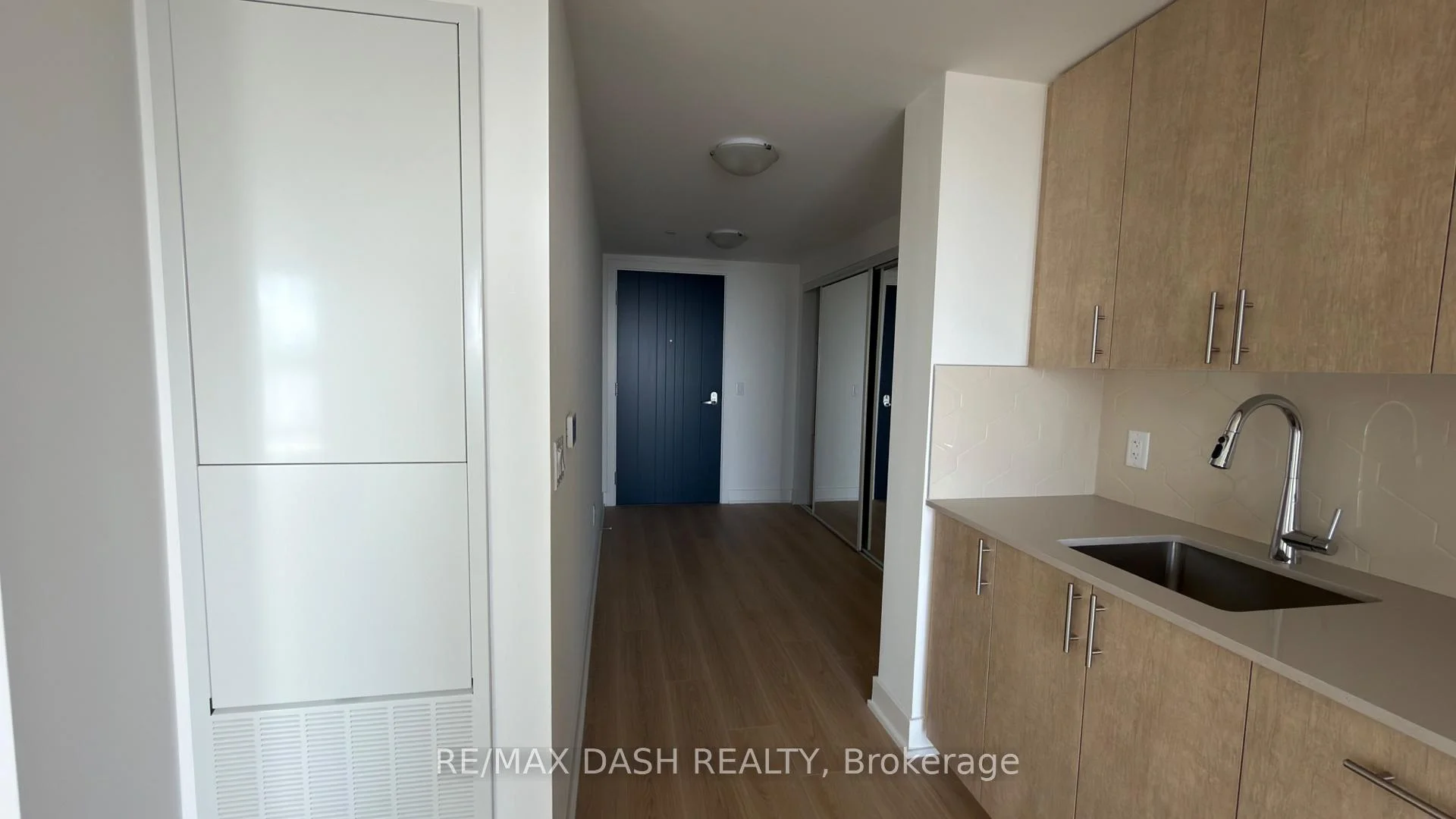 Photo 4 of Unit 1642, 2545 Simcoe Street N, Oshawa, Windfields — HOMEH