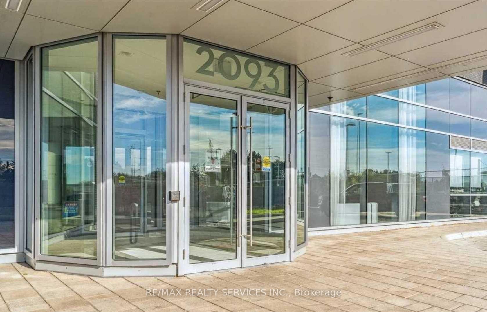 Photo 2 of Unit 507, 2093 Fairview Street, Burlington, Freeman — HOMEH