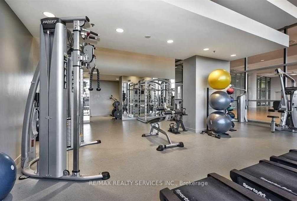 Photo 17 of Unit 507, 2093 Fairview Street, Burlington, Freeman — HOMEH