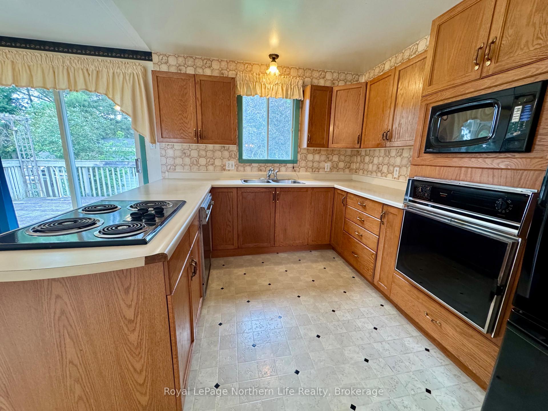 Photo 6 of 38 Big Bend Avenue, Powassan — HOMEH