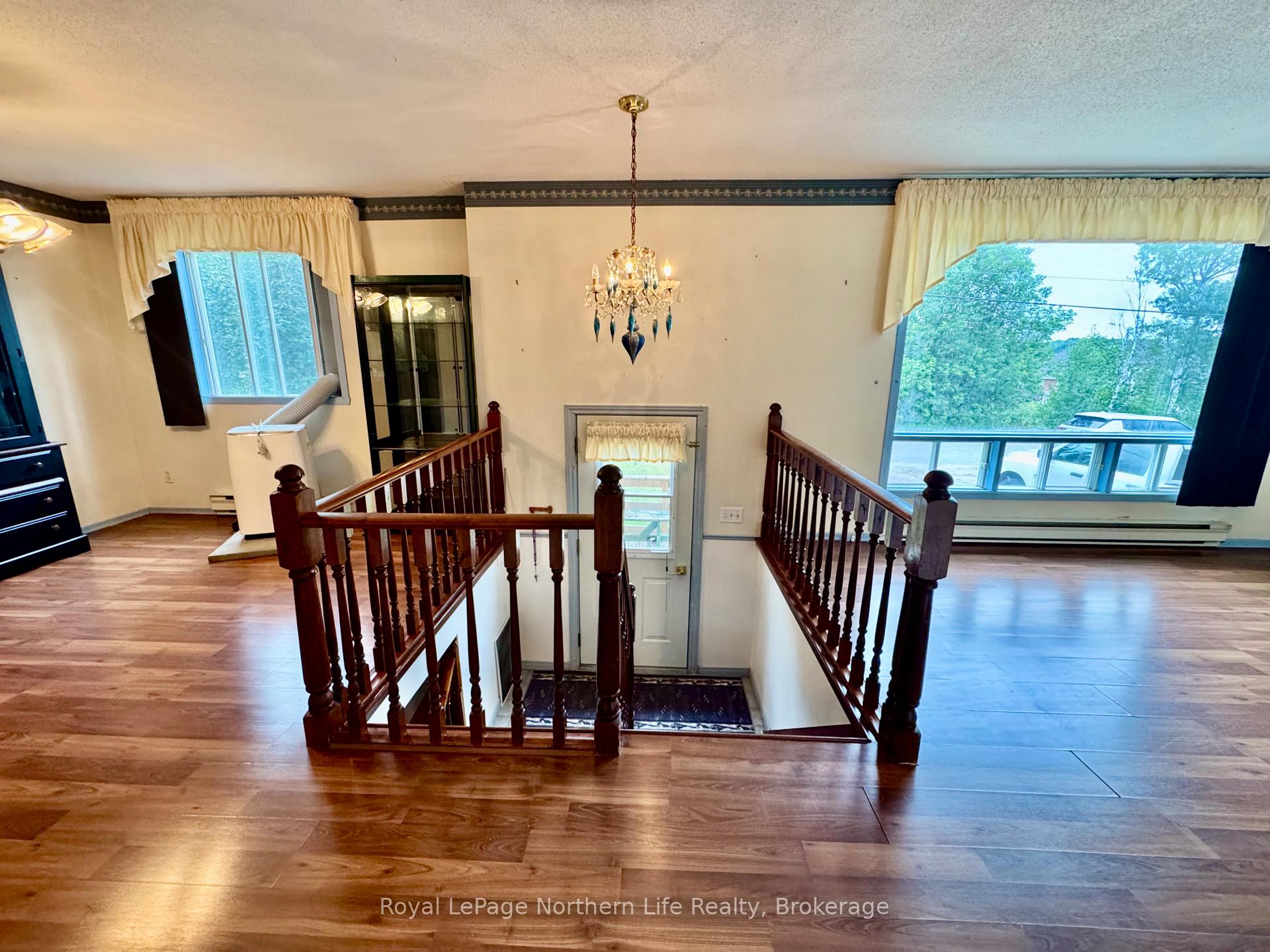 Photo 10 of 38 Big Bend Avenue, Powassan — HOMEH