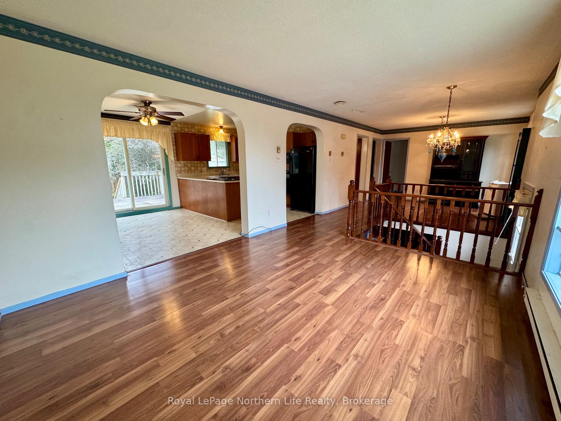 Photo 11 of 38 Big Bend Avenue, Powassan — HOMEH