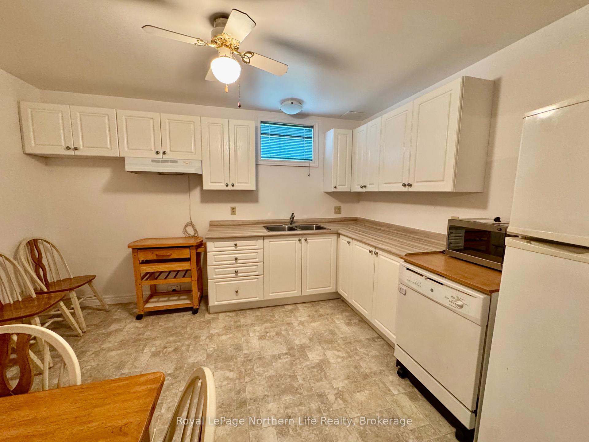 Photo 19 of 38 Big Bend Avenue, Powassan — HOMEH