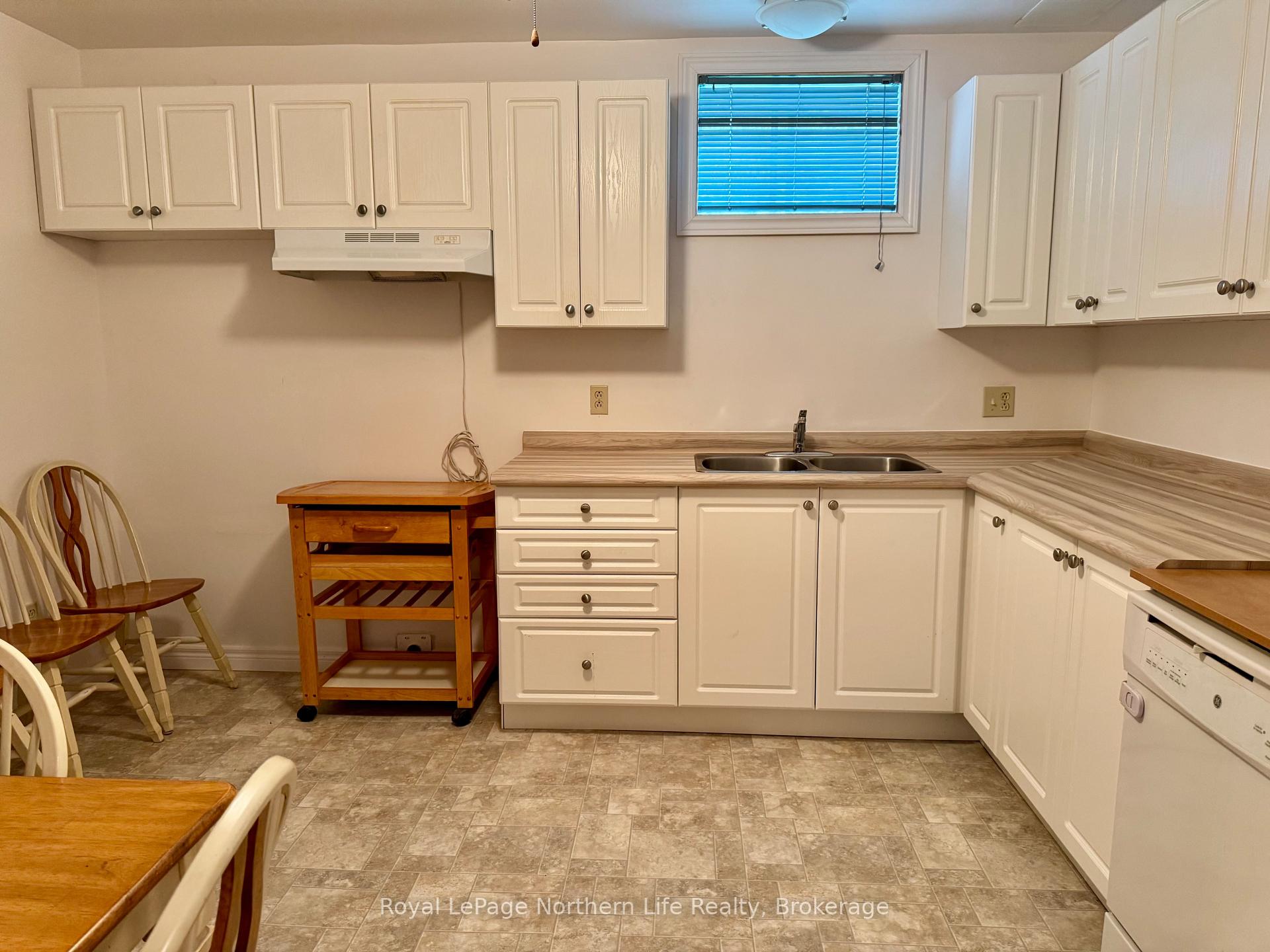 Photo 21 of 38 Big Bend Avenue, Powassan — HOMEH