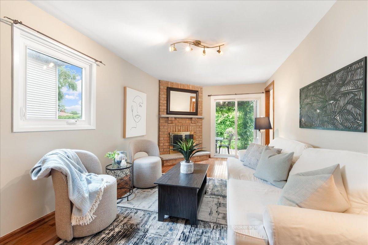 Photo 13 of 1276 Maple Ridge Drive, Pickering, Liverpool — HOMEH