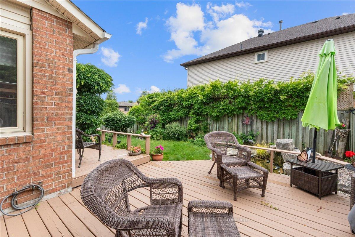 Photo 29 of 1276 Maple Ridge Drive, Pickering, Liverpool — HOMEH