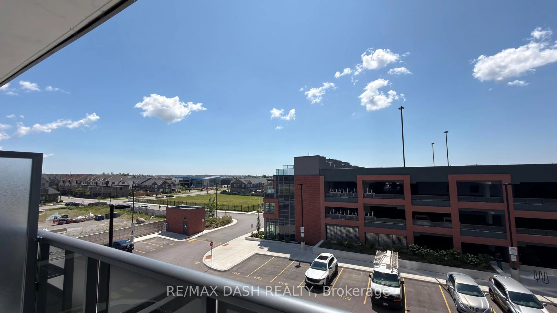 Photo 9 of Unit 356, 2545 Simcoe Street N, Oshawa, Windfields — HOMEH