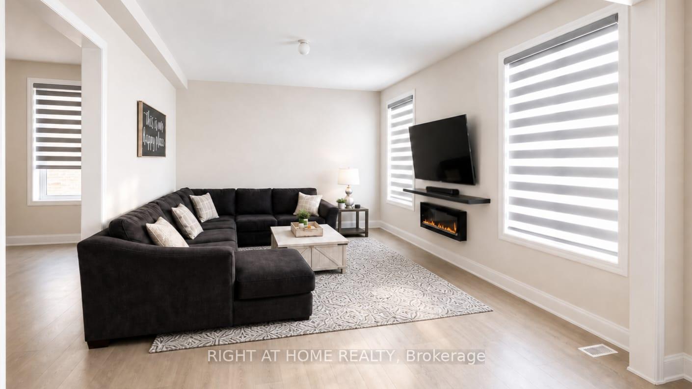 Photo 7 of 816 Apple Terrace, Milton, Cobban — HOMEH