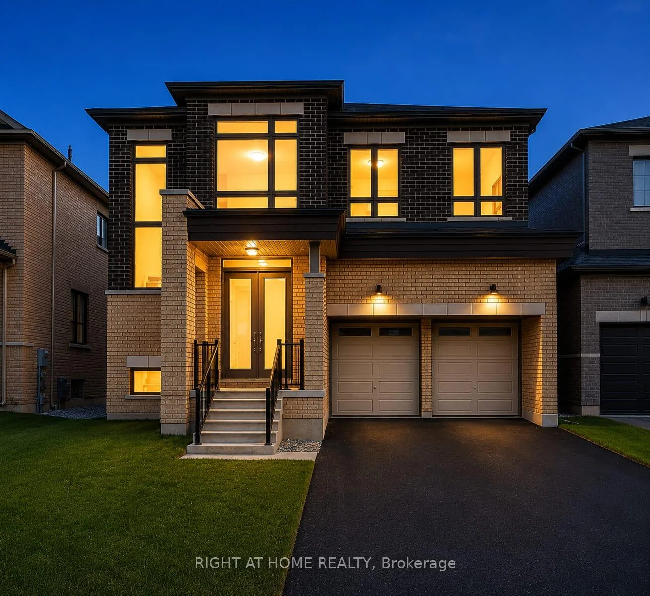 Photo 2 of 816 Apple Terrace, Milton, Cobban — HOMEH