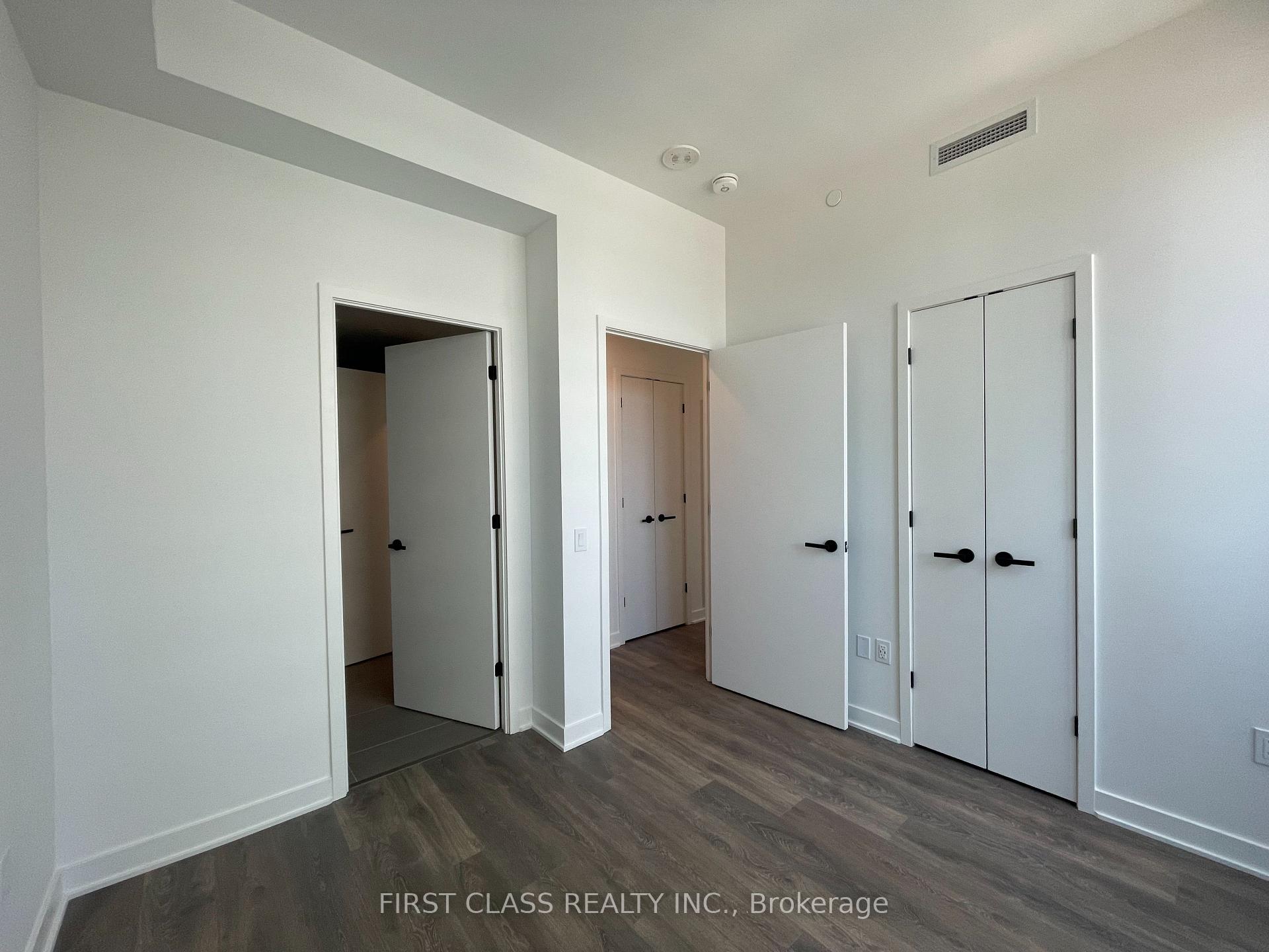 Photo 10 of Unit 1810, 55 Charles Street E, Toronto, Church-Yonge Corridor — HOMEH