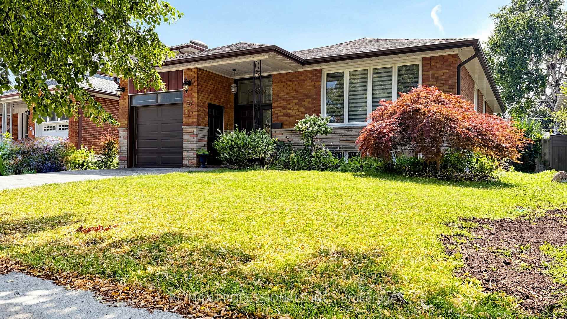 Photo 5 of 32 Sellmar Road, Etobicoke, Willowridge-Martingrove-Richview — HOMEH