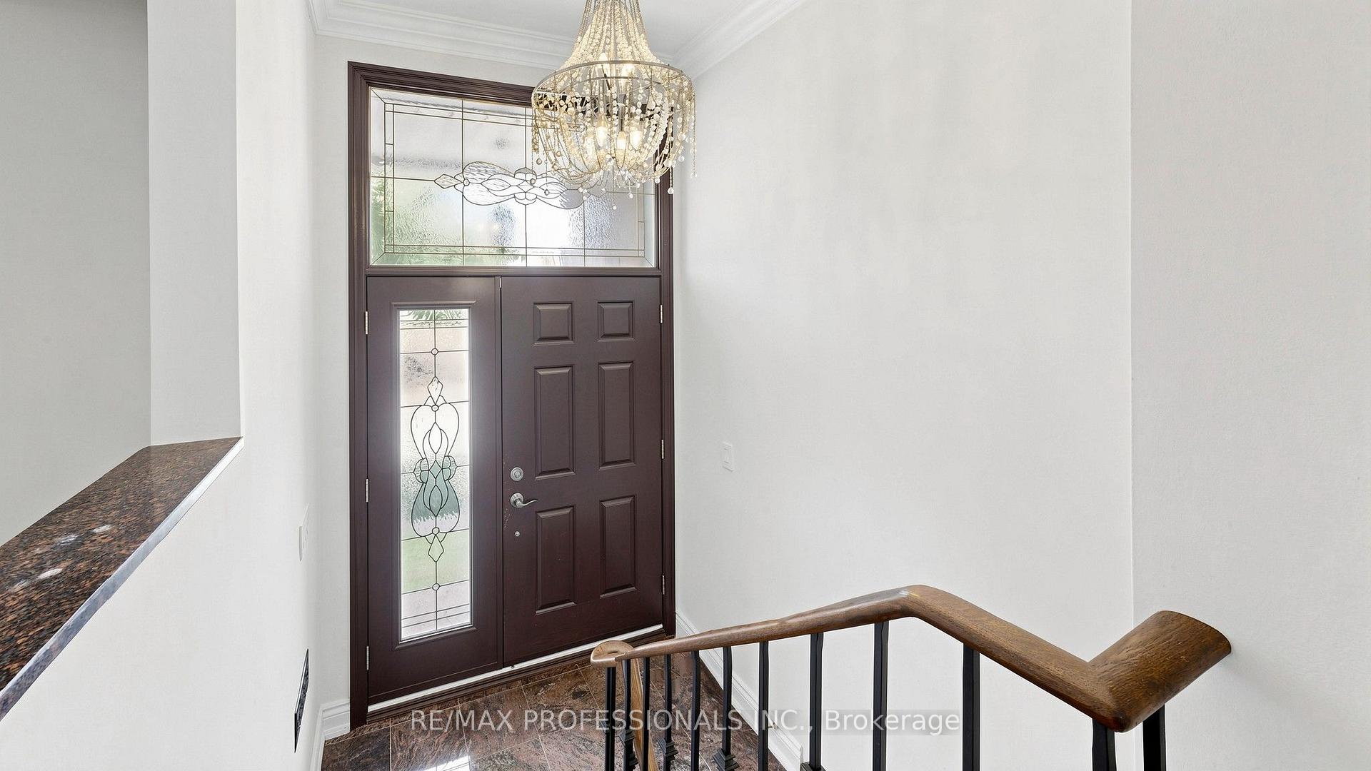 Photo 25 of 32 Sellmar Road, Etobicoke, Willowridge-Martingrove-Richview — HOMEH