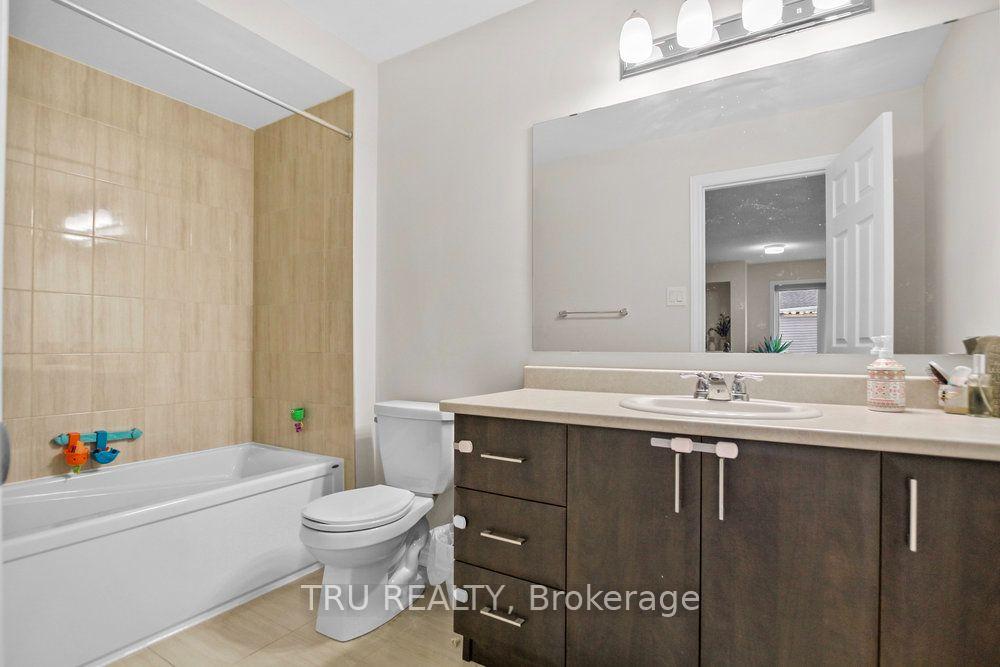 Photo 25 of 731 Brittanic Road, Ottawa, Kanata - Emerald Meadows/Trailwest — HOMEH