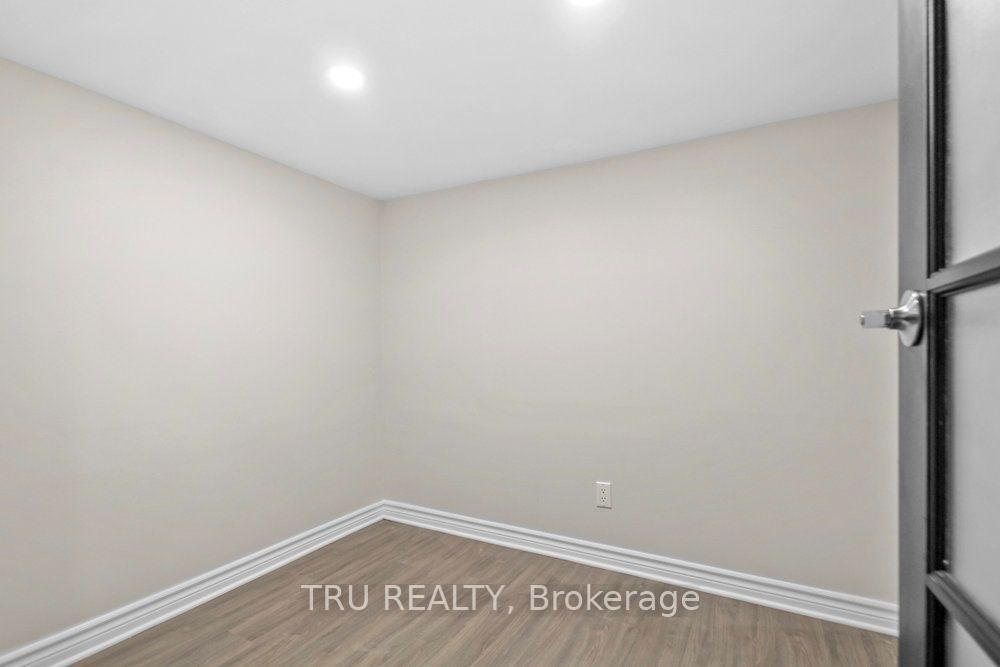 Photo 34 of 731 Brittanic Road, Ottawa, Kanata - Emerald Meadows/Trailwest — HOMEH
