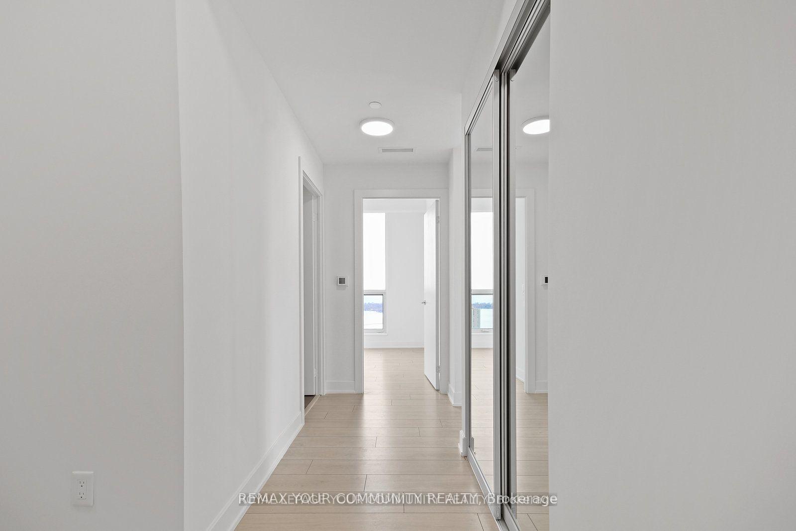 Photo 5 of Unit 3410, 35 Mercer Street, Toronto, Waterfront Communities — HOMEH
