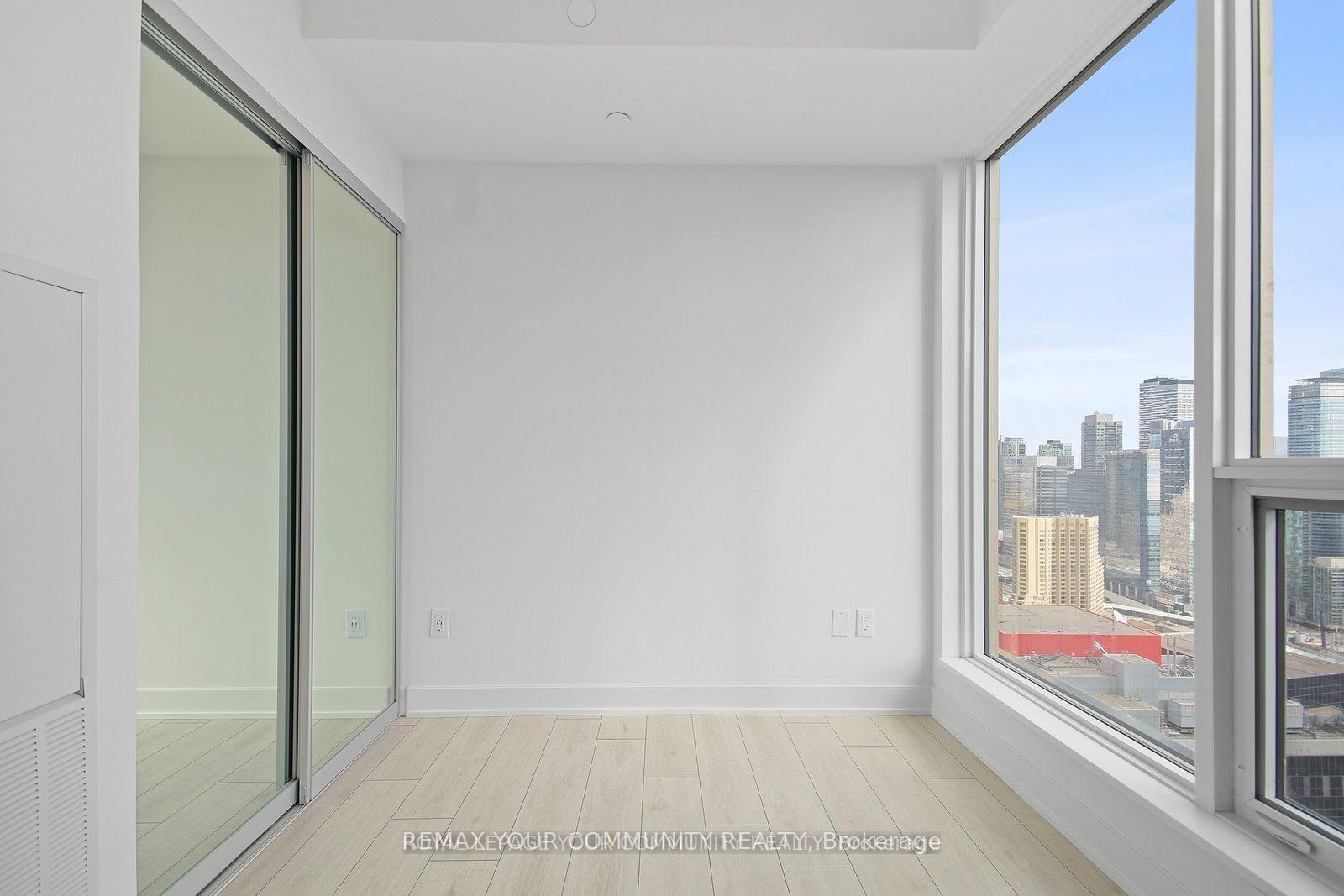 Photo 7 of Unit 3410, 35 Mercer Street, Toronto, Waterfront Communities — HOMEH