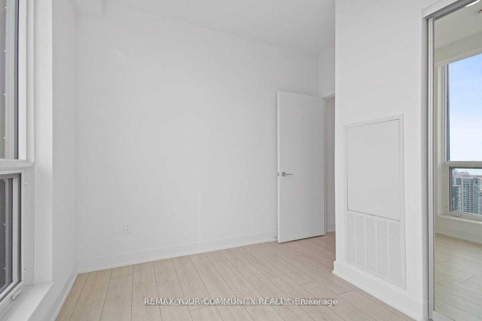 Photo 8 of Unit 3410, 35 Mercer Street, Toronto, Waterfront Communities — HOMEH
