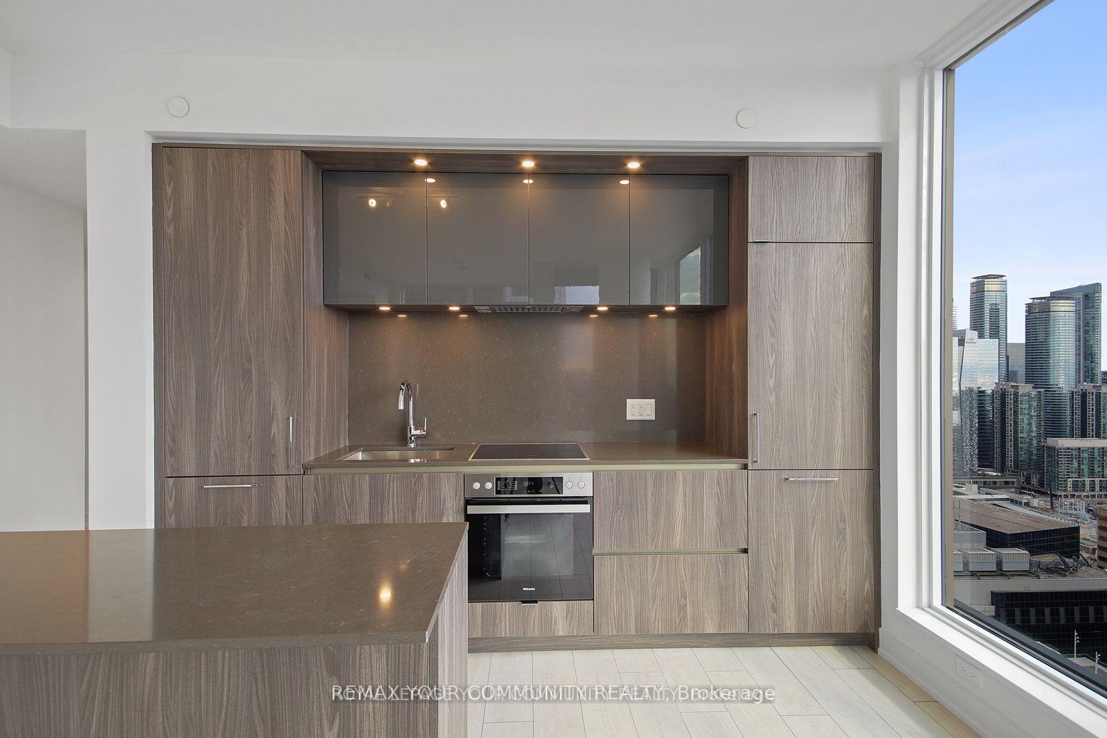 Photo 11 of Unit 3410, 35 Mercer Street, Toronto, Waterfront Communities — HOMEH