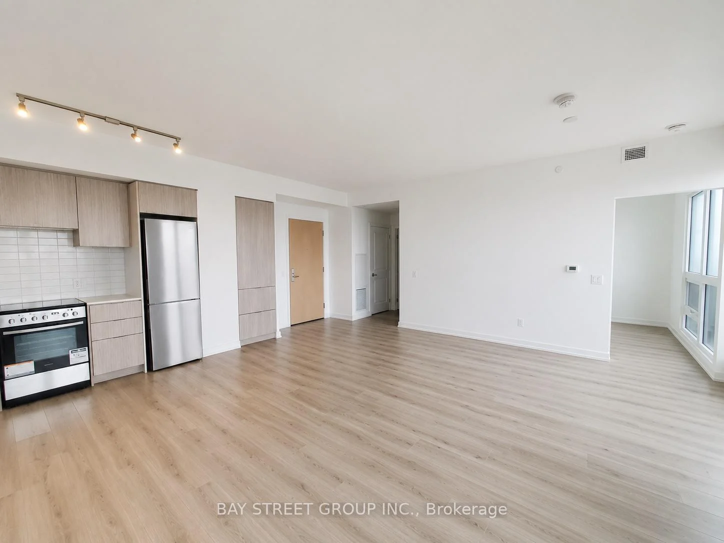 Photo 3 of Unit 4503, 395 Bloor Street E, Toronto, North St. James Town — HOMEH