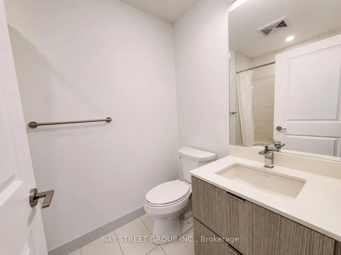 Photo 16 of Unit 4503, 395 Bloor Street E, Toronto, North St. James Town — HOMEH