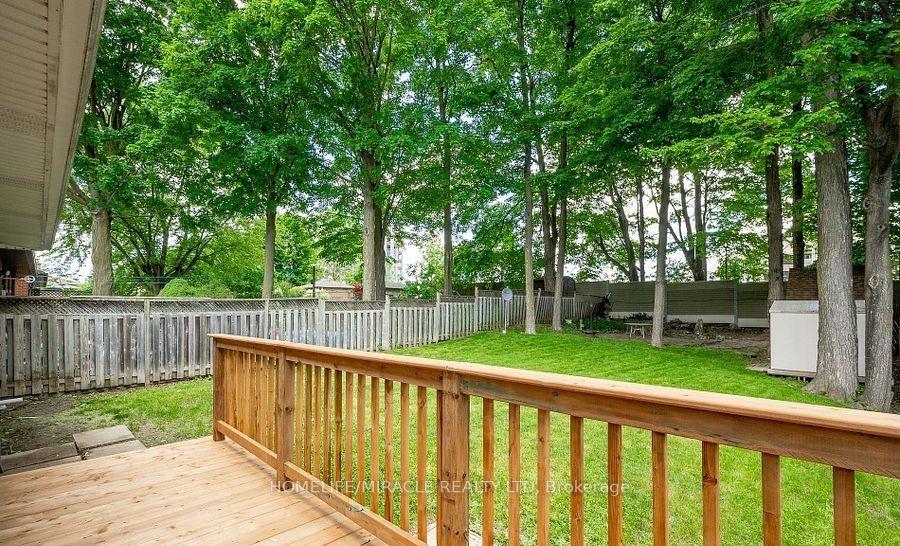 Photo 7 of 146 Coach Hill Drive, Kitchener, Country Hills East — HOMEH