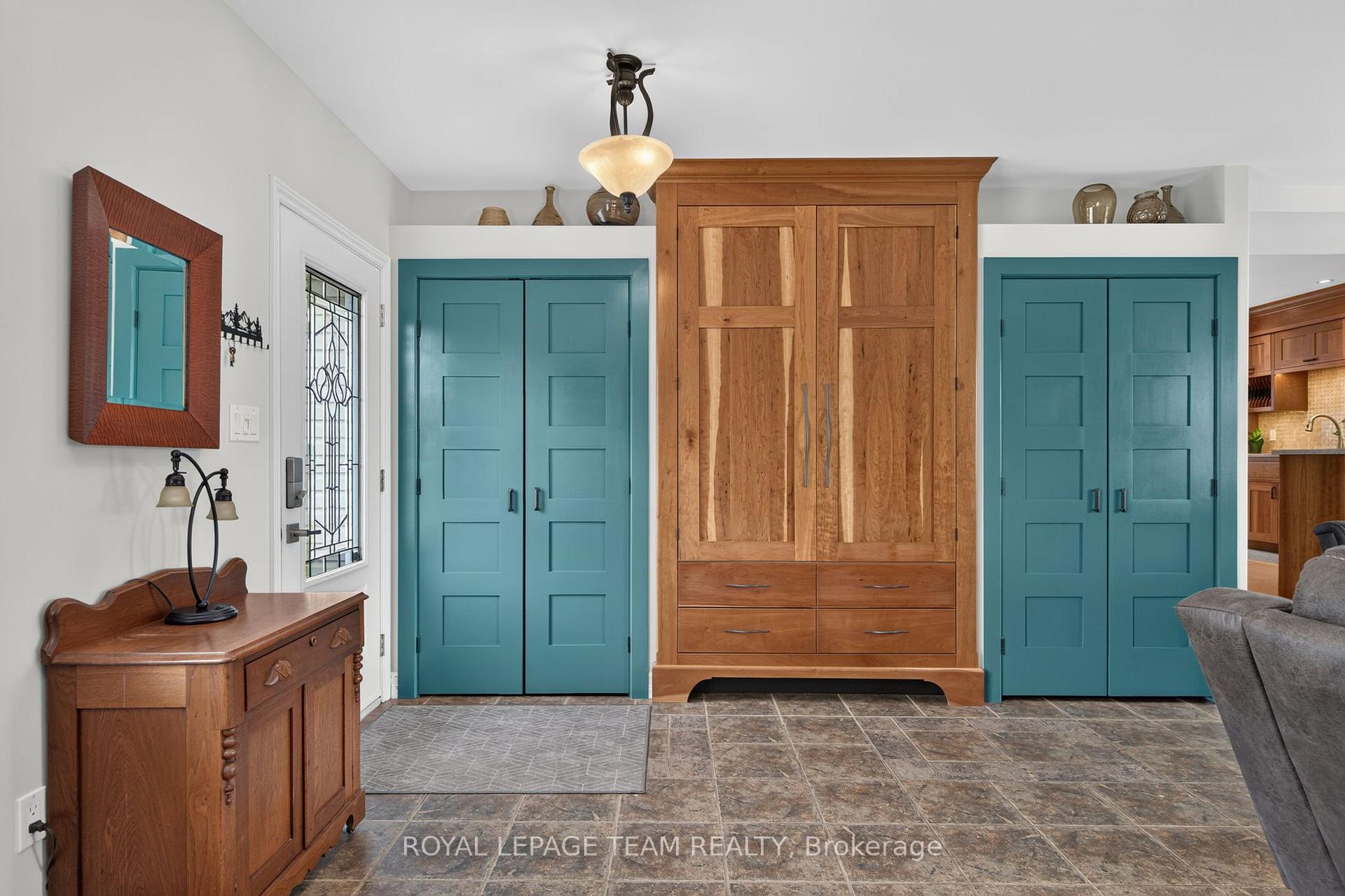 Photo 6 of 7780 Bleeks Road, Ottawa, Munster — HOMEH