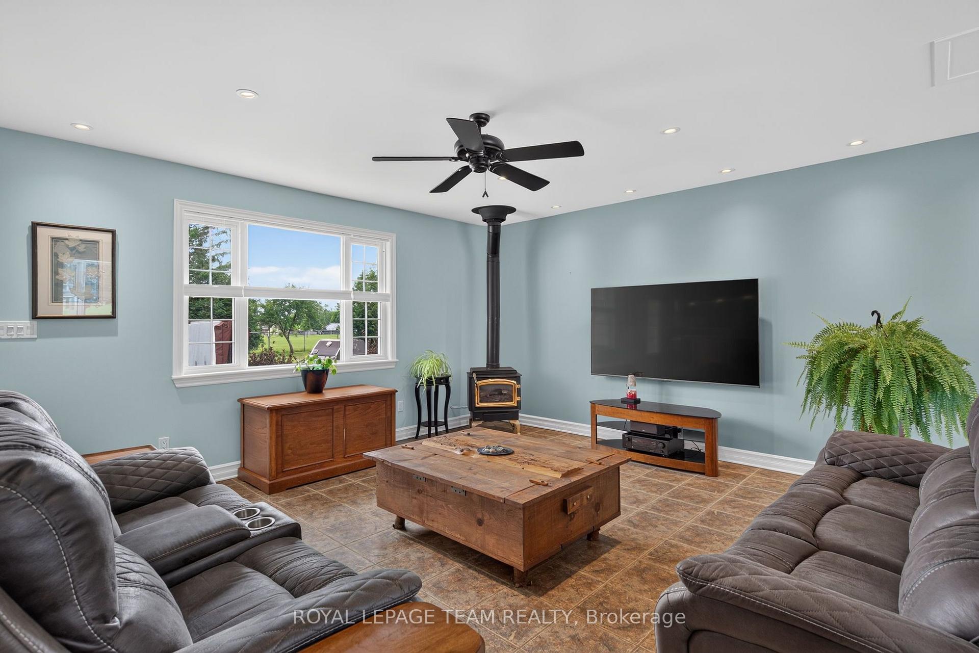 Photo 9 of 7780 Bleeks Road, Ottawa, Munster — HOMEH