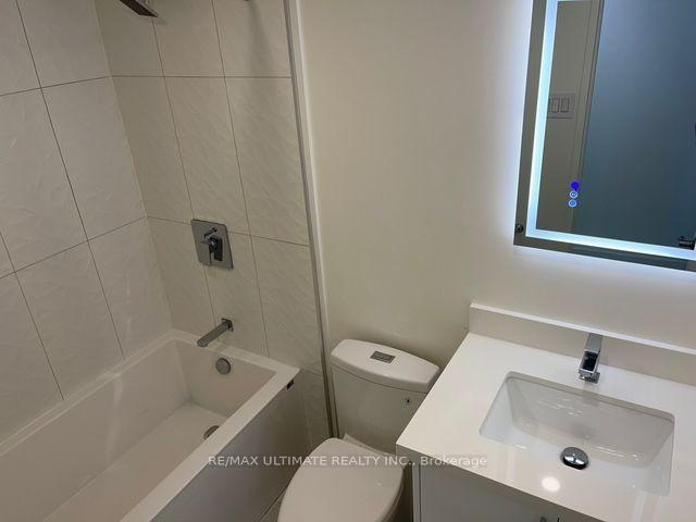 Photo 10 of Unit 702, 55 Centre Avenue, Toronto, Bay Street Corridor — HOMEH