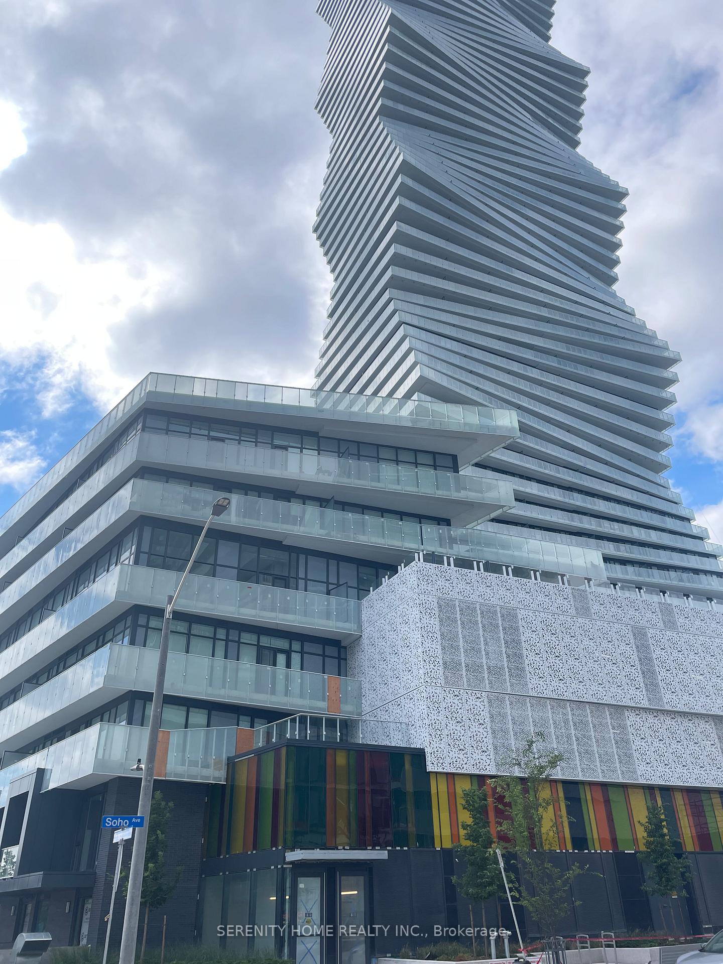 Photo 2 of Unit 4509, 3883 quartz Road, Mississauga, City Centre — HOMEH