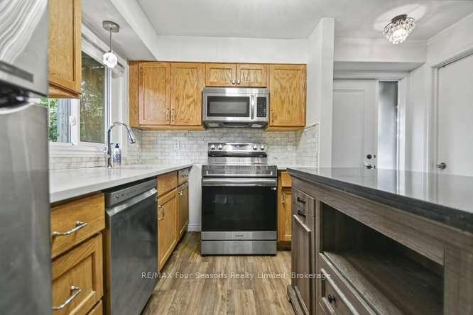 Photo 31 of Unit 314, 5 Dawson Drive, Collingwood — HOMEH