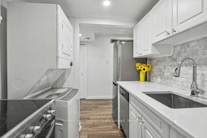 Photo 43 of Unit 314, 5 Dawson Drive, Collingwood — HOMEH