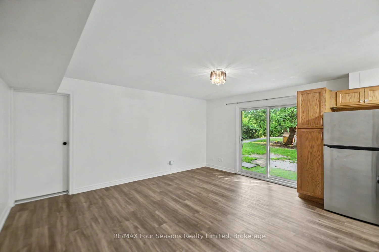 Photo 6 of Unit 314, 5 Dawson Drive, Collingwood — HOMEH