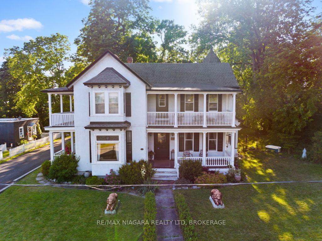 Photo 2 of 14 Catharine Street, Port Colborne, Sugarloaf — HOMEH