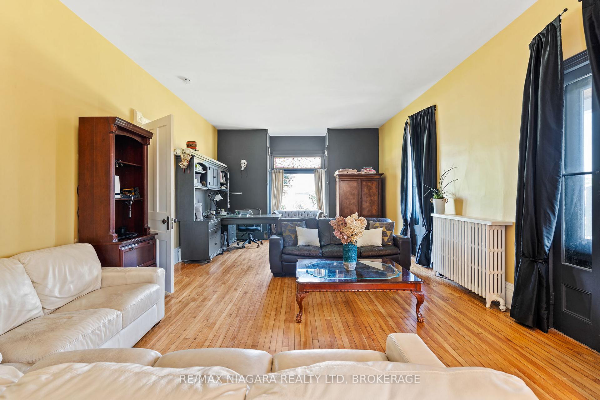 Photo 16 of 14 Catharine Street, Port Colborne, Sugarloaf — HOMEH