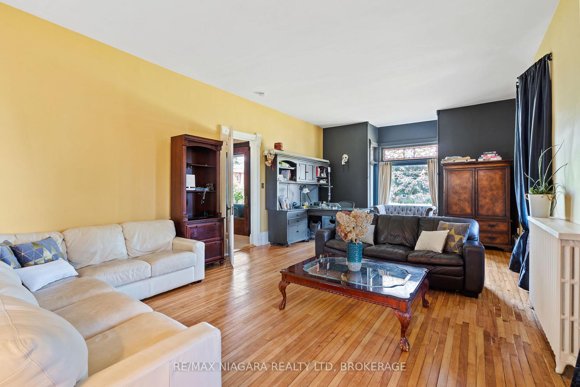 Photo 17 of 14 Catharine Street, Port Colborne, Sugarloaf — HOMEH