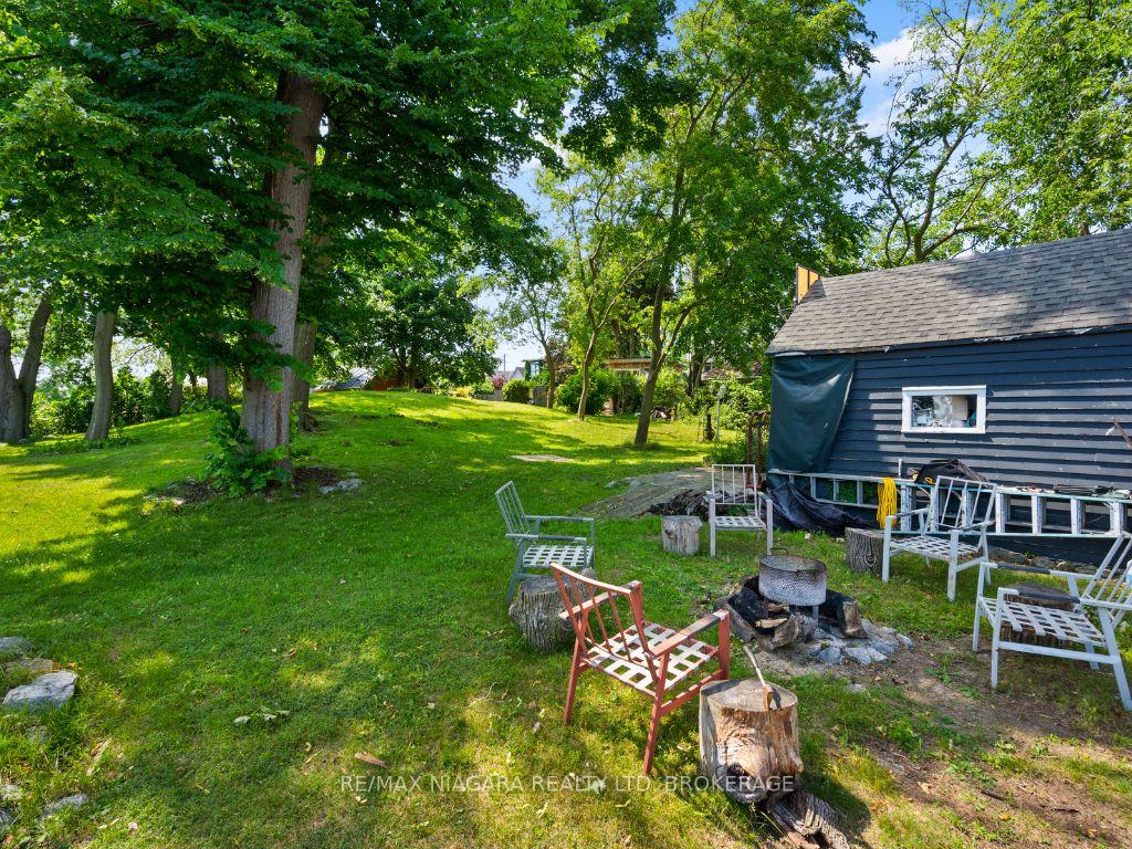 Photo 33 of 14 Catharine Street, Port Colborne, Sugarloaf — HOMEH