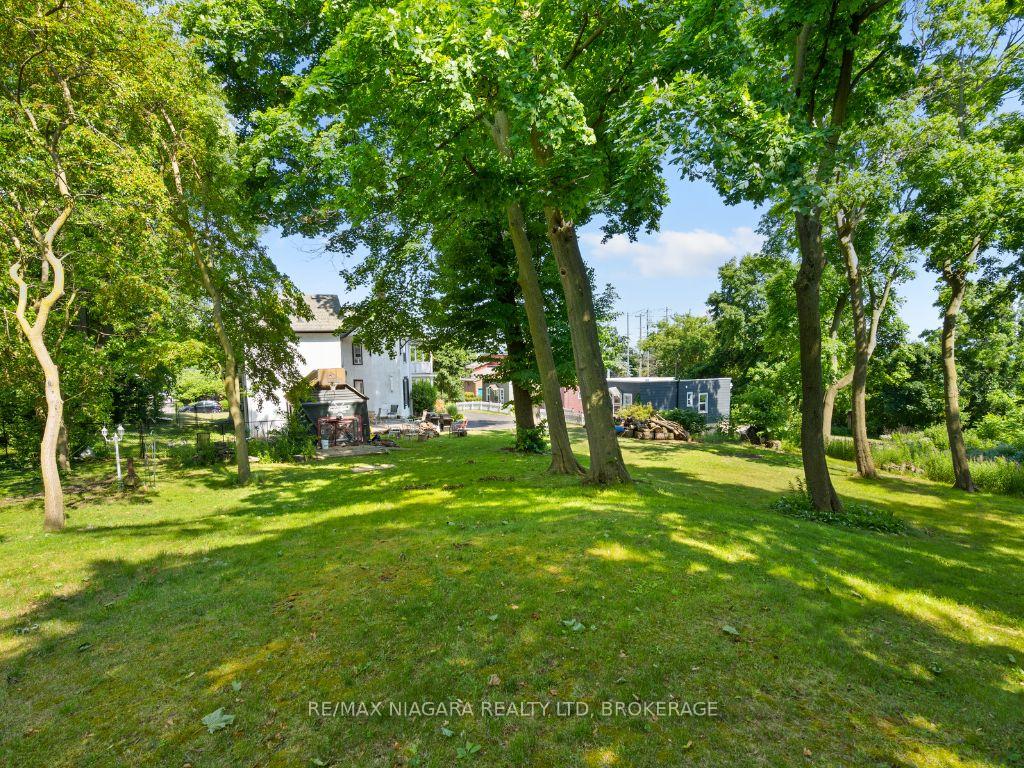 Photo 35 of 14 Catharine Street, Port Colborne, Sugarloaf — HOMEH