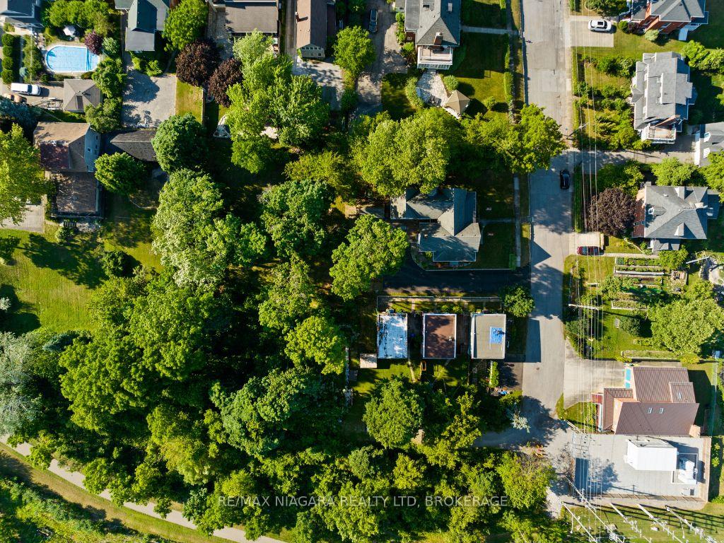 Photo 36 of 14 Catharine Street, Port Colborne, Sugarloaf — HOMEH