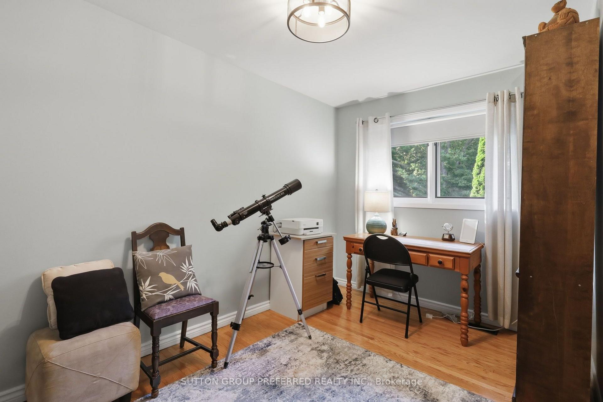 Photo 21 of 415 Randol Drive, London, South D — HOMEH