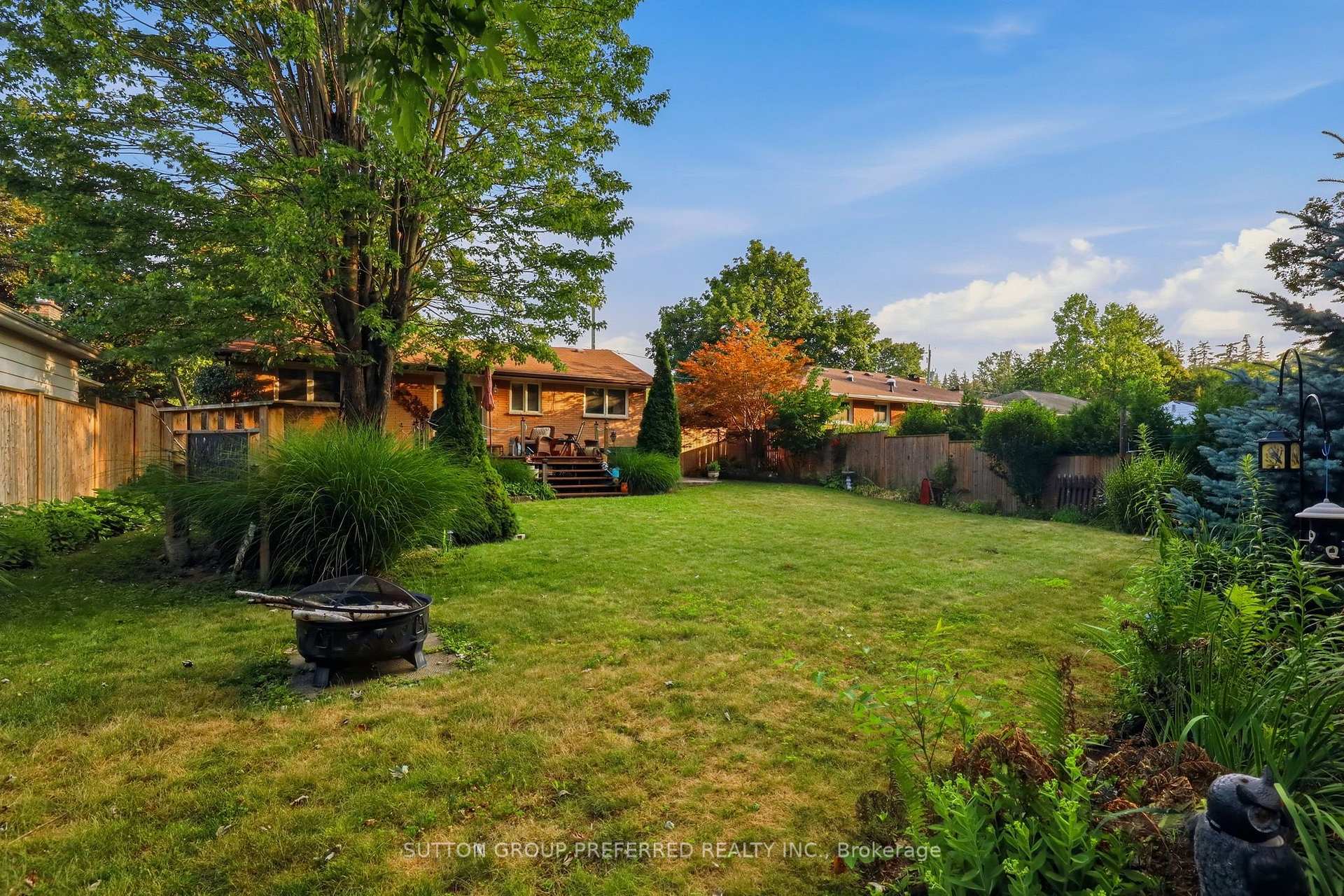 Photo 38 of 415 Randol Drive, London, South D — HOMEH