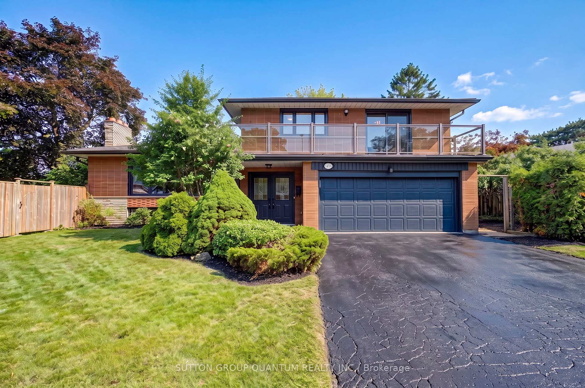Photo 1 of 3456 Riverspray Crescent, Mississauga, Applewood — HOMEH
