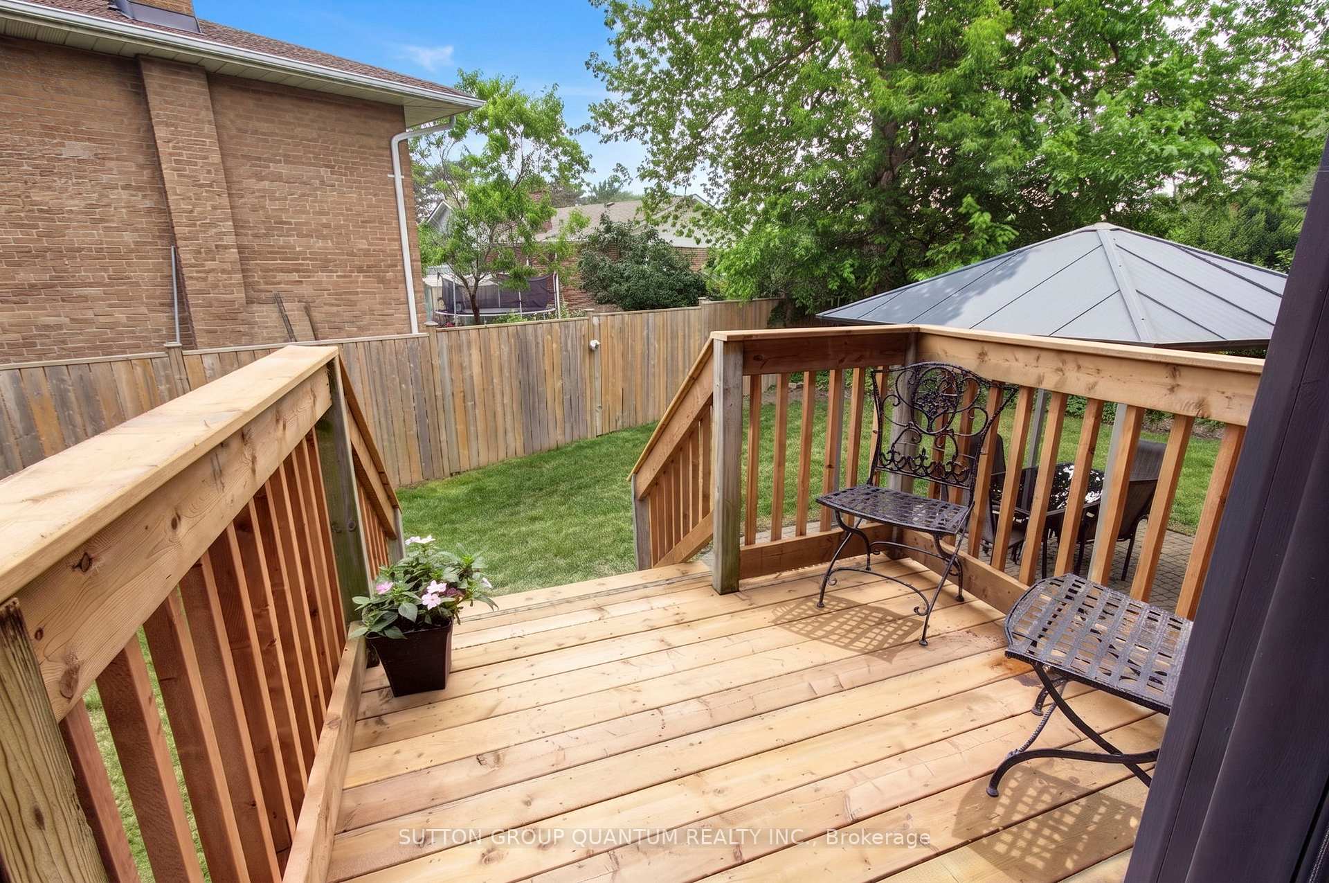 Photo 19 of 3456 Riverspray Crescent, Mississauga, Applewood — HOMEH