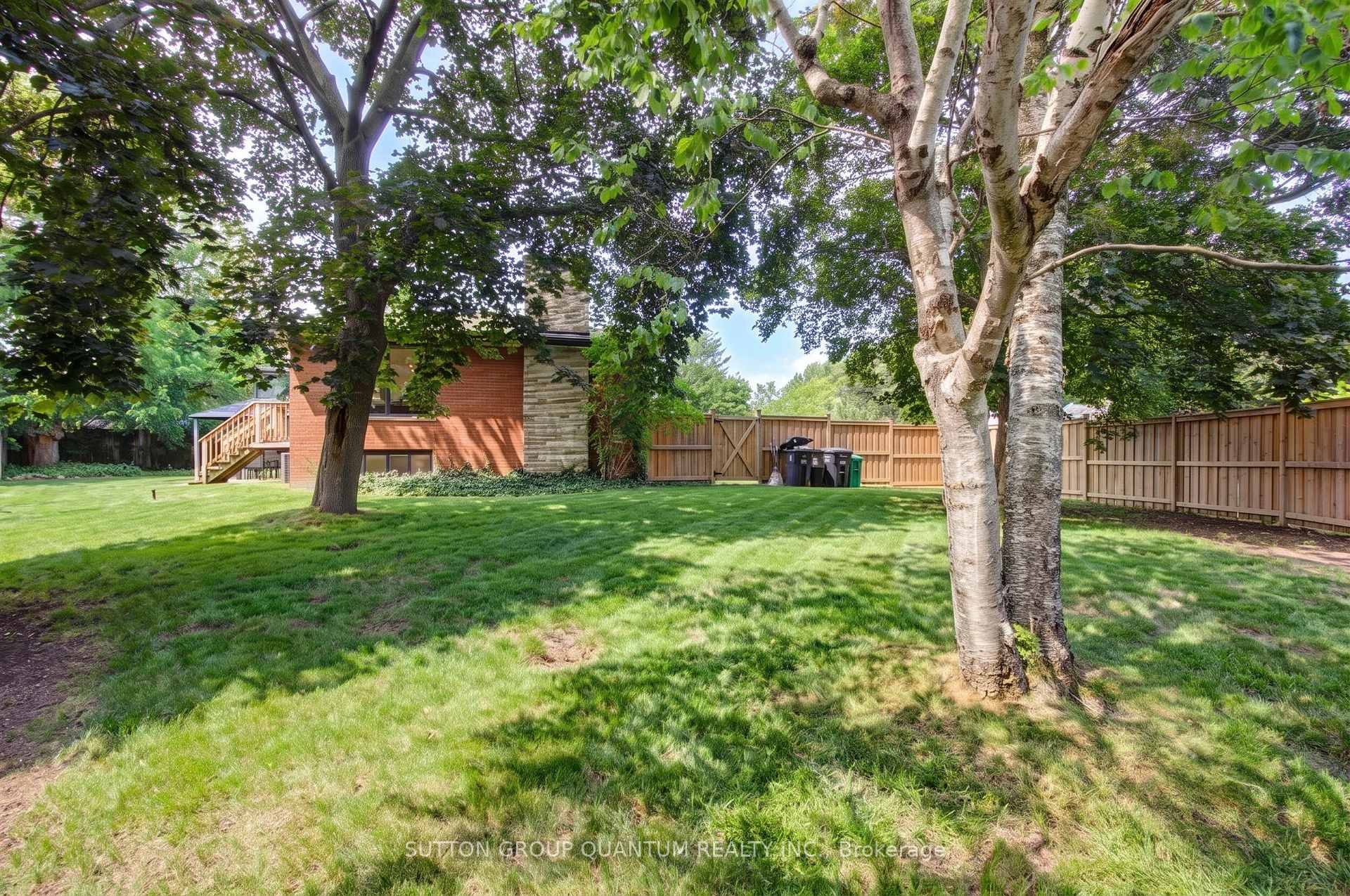 Photo 48 of 3456 Riverspray Crescent, Mississauga, Applewood — HOMEH