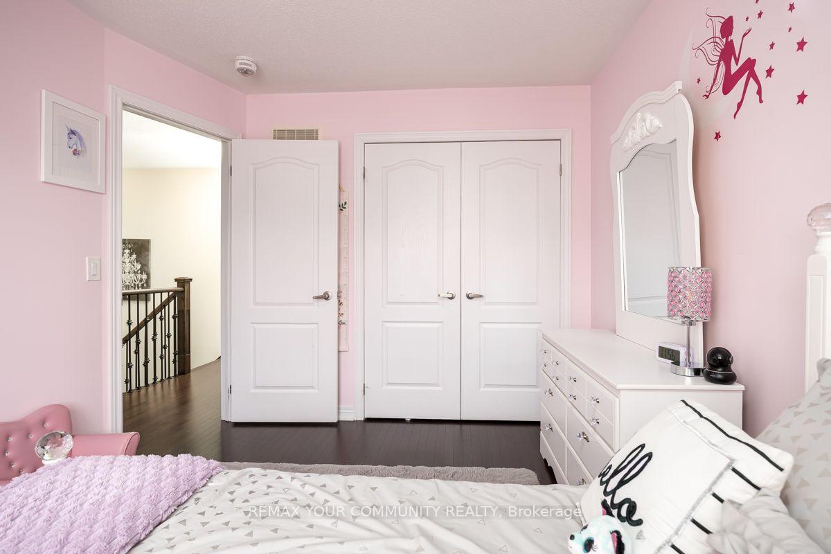 Photo 23 of 57 Davenfield Circle, Brampton, Bram East — HOMEH