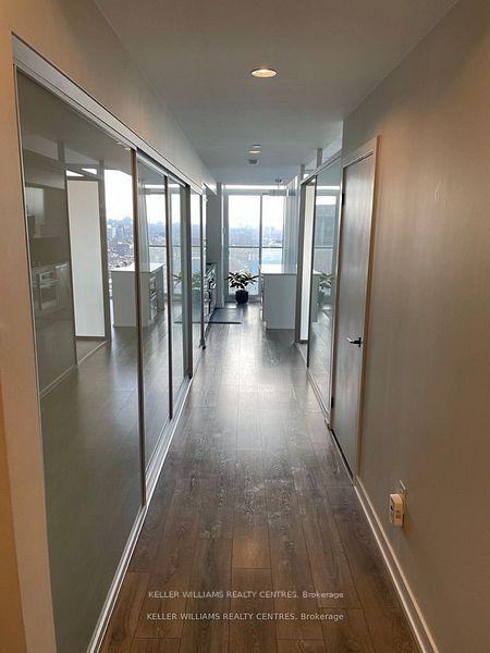 Photo 2 of Unit 2101, 426 University Avenue, Toronto, Kensington-Chinatown — HOMEH