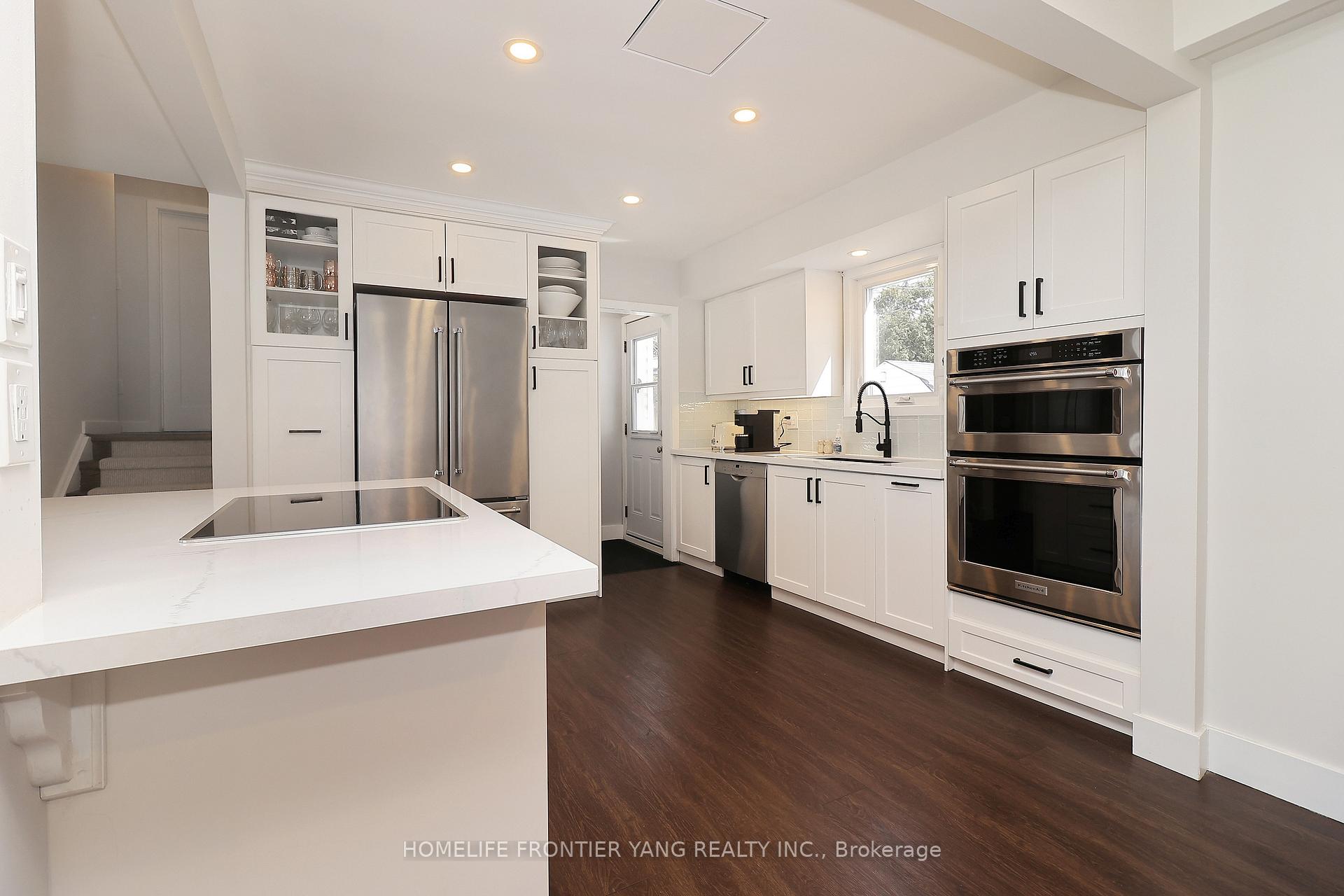 Photo 11 of 587 Wilene Drive, Burlington, Shoreacres — HOMEH
