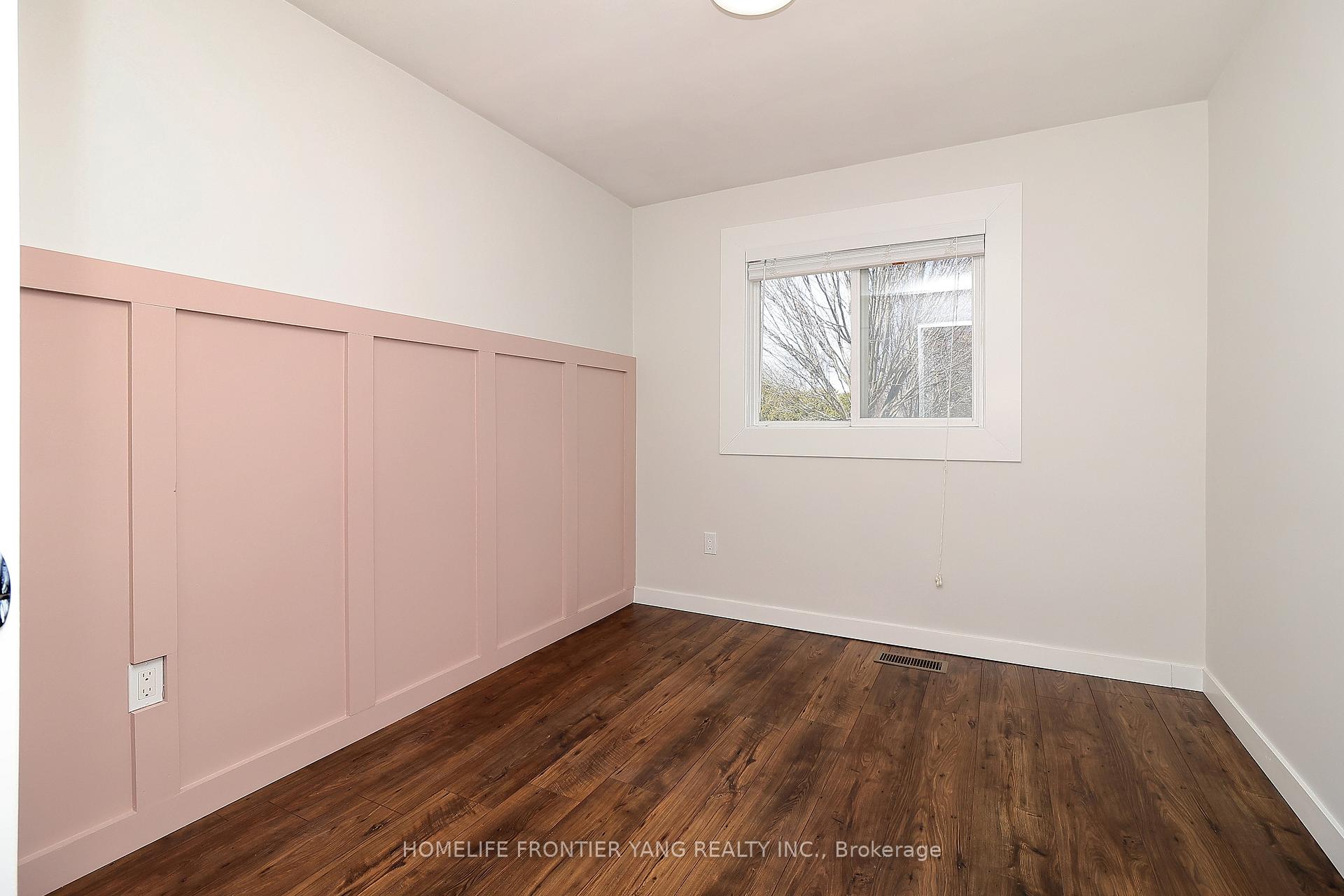 Photo 18 of 587 Wilene Drive, Burlington, Shoreacres — HOMEH