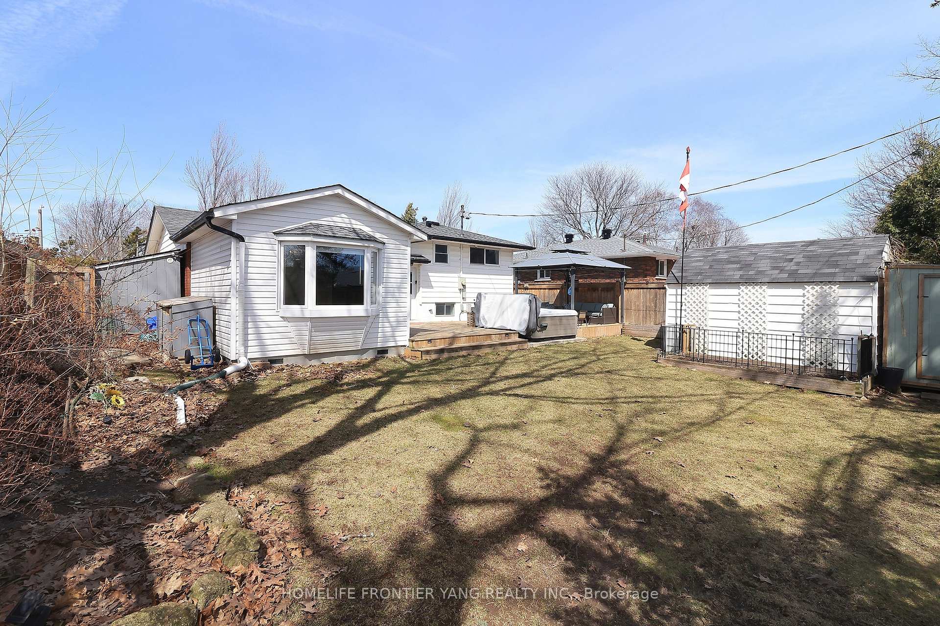 Photo 31 of 587 Wilene Drive, Burlington, Shoreacres — HOMEH
