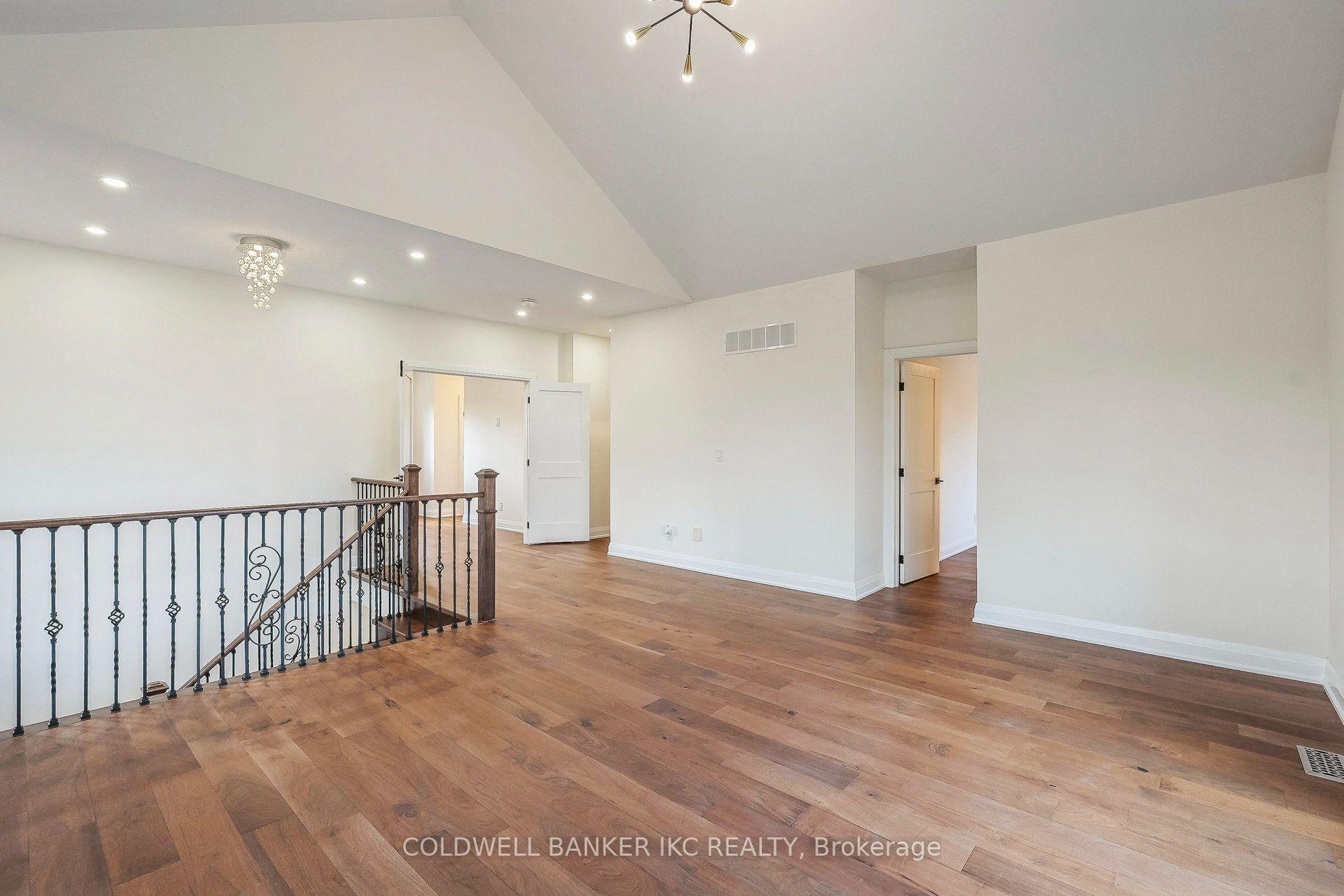Photo 18 of 722 Beach Boulevard, Hamilton, Hamilton Beach — HOMEH