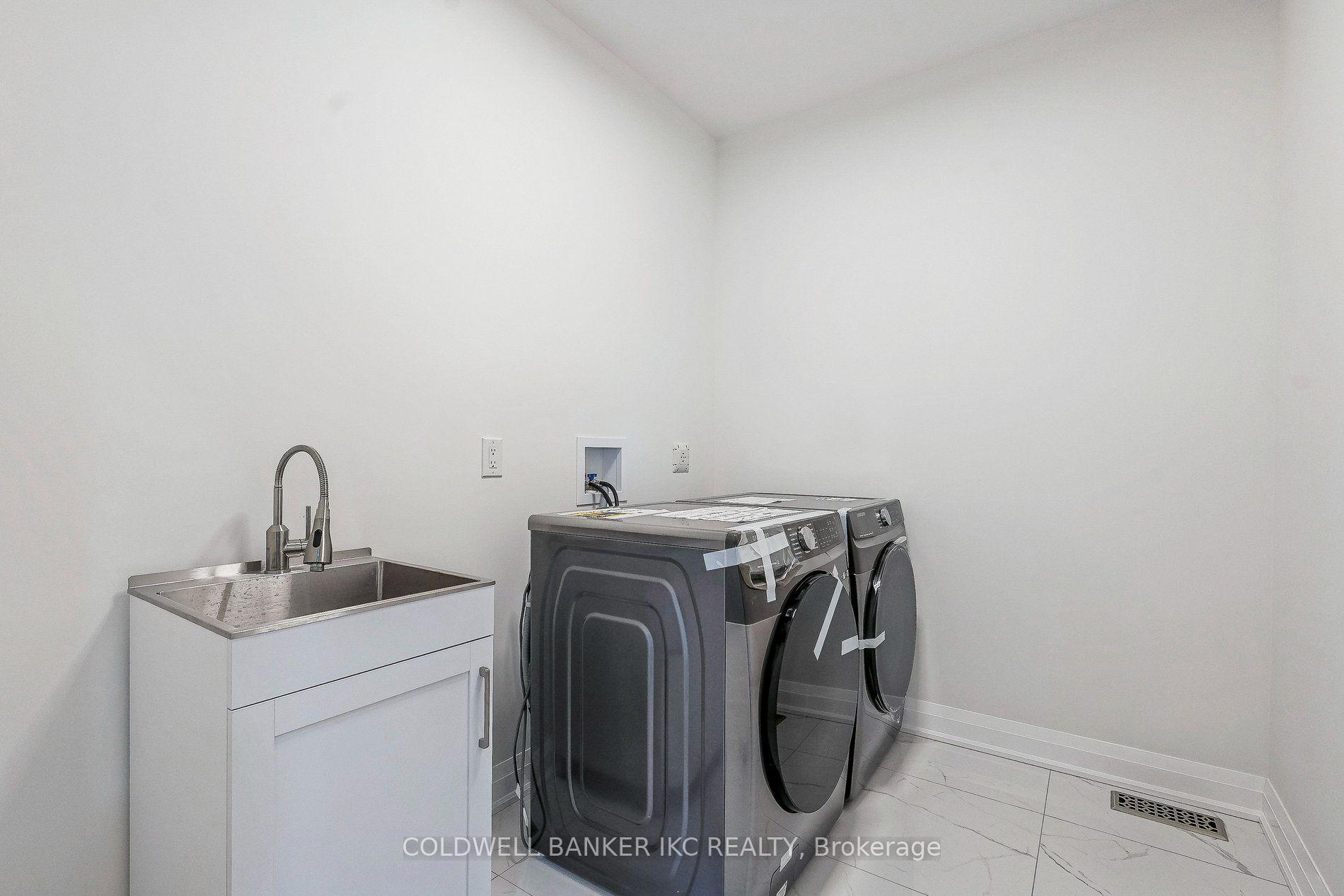Photo 30 of 722 Beach Boulevard, Hamilton, Hamilton Beach — HOMEH
